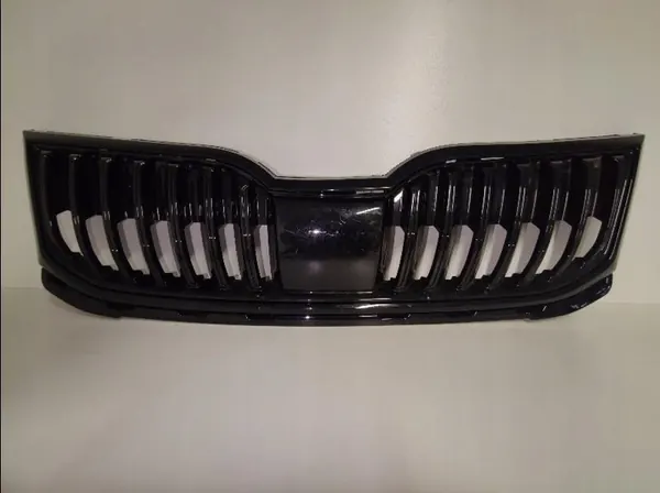 Radiator Grille Skoda Octavia III Lift 16- 5E0853653C image 2