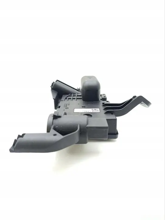 Unité de protection batterie OEM 4M0941823A image 9