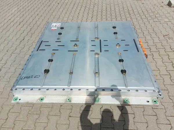 Skoda Enyaq Batteri OEM 1EA804842T 62kWh Begagnad image 2
