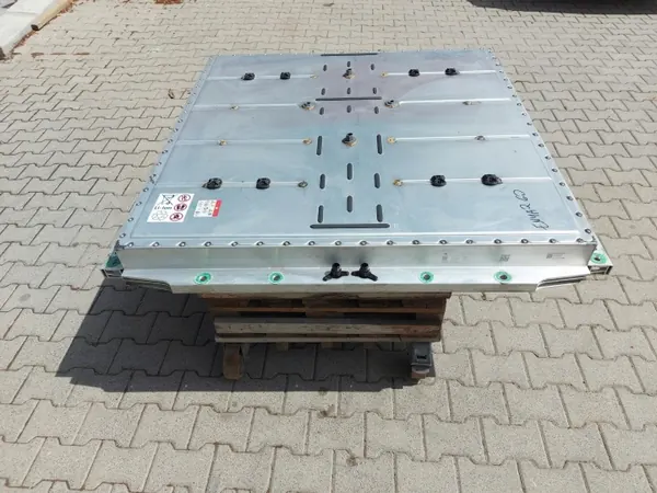 Skoda Enyaq Batteri OEM 1EA804842T 62kWh Begagnad image 6