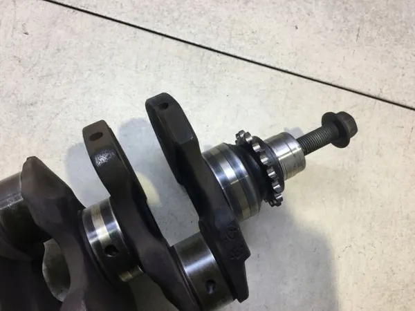 Vilebrequin d'occasion pour VW Polo III 1.4 - Volkswagen OE image 8