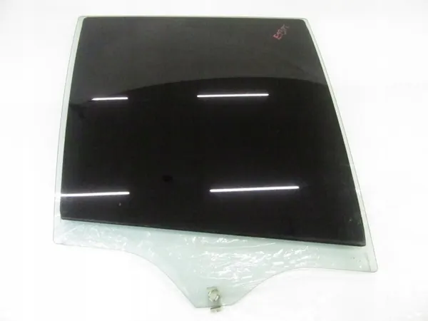 BMW E53 X5 takaoikea lasi OEM Szyba pt image 2