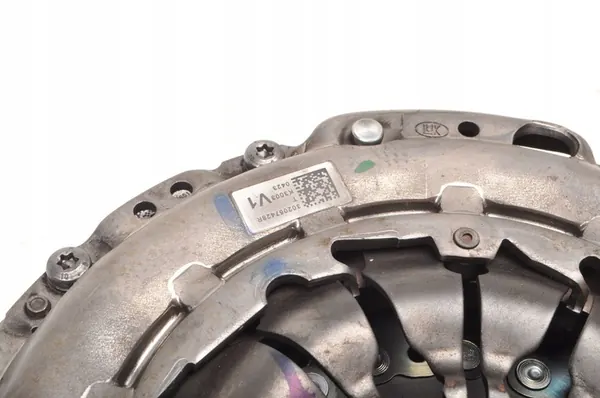 NISSAN JUKE II F16 1.0 12V EMBRAYAGE DOUBLE MASSE 302057428R image 8