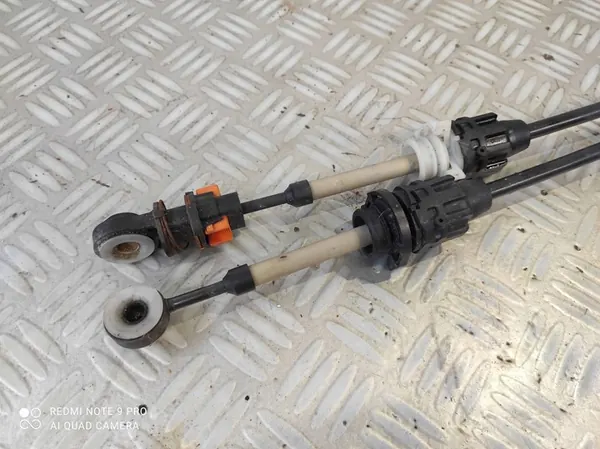 Renault OE Gear Shift Cable, Manual Transmission image 2