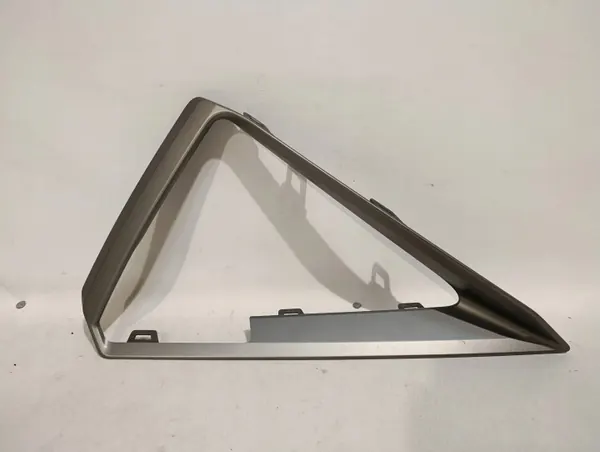 Bakre höger stötfångarrutnät ram OEM 511111739610 image 2