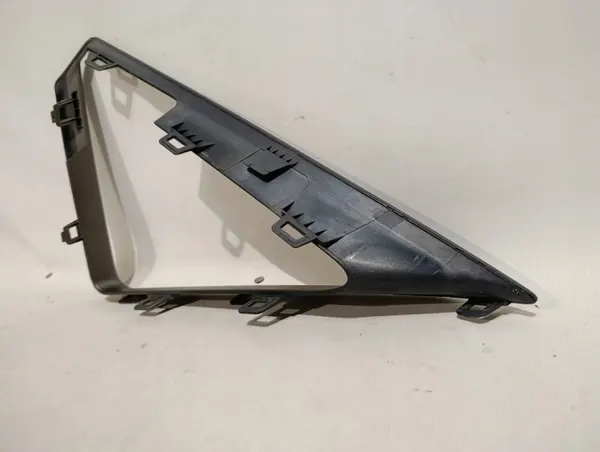 Bakre höger stötfångarrutnät ram OEM 511111739610 image 6