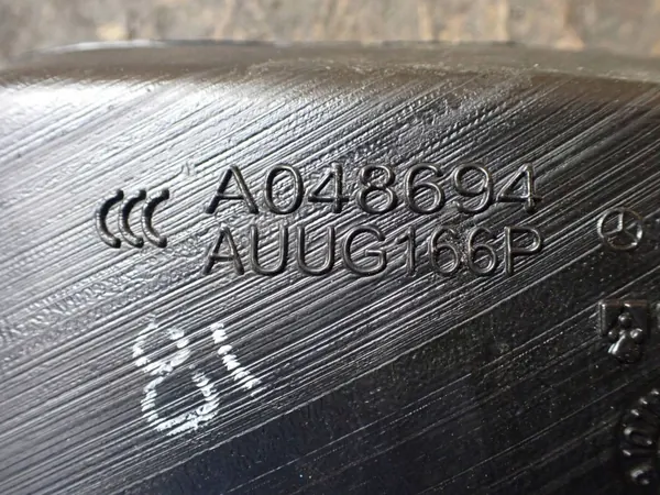 Mercedes-Benz GL X166 Ilmakanava OEM A1668312100 Oikea image 3