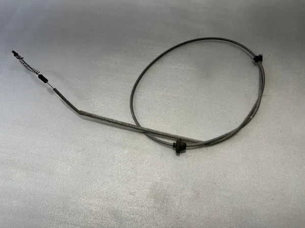 Câble d'ouverture capot OEM 32234698 pour Volvo S60/V60 image 2