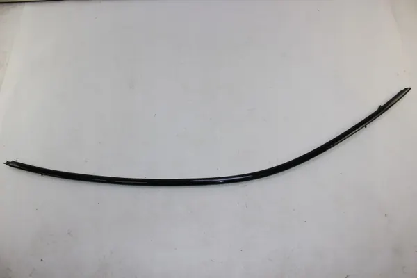 BMW F44 Moldura Teto Dianteira Esquerda OEM 7483155 image 2