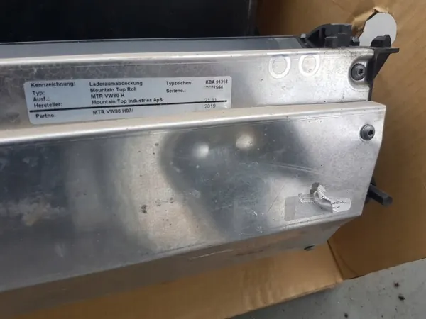 Rouleau de couverture coffre Ford Ranger OEM KBA91318 image 5