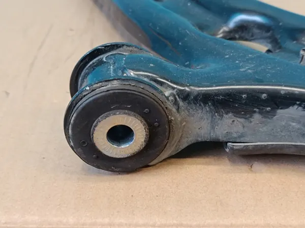 CUPRA FORMENTOR 2.0 TDI 110KW 2024 Braccio Anteriore Sinistro OEM 3Q0407151P image 3