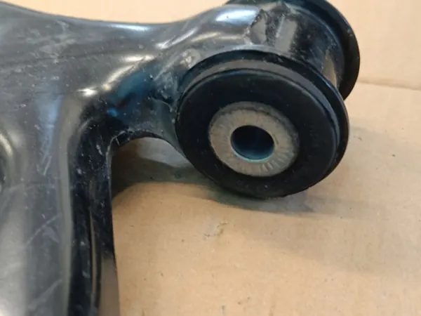 CUPRA FORMENTOR 2.0 TDI 110KW 2024 Braccio Anteriore Sinistro OEM 3Q0407151P image 4