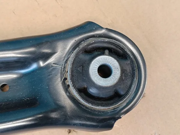 CUPRA FORMENTOR 2.0 TDI 110KW 2024 Braccio Anteriore Sinistro OEM 3Q0407151P image 8