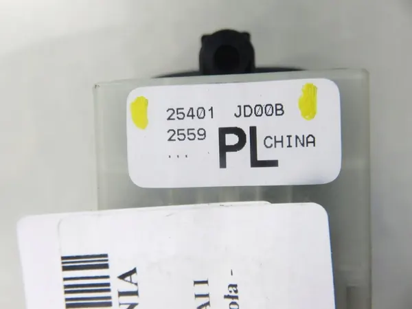 Fensterschalter Nissan Qashqai OE 25401JD00B image 3