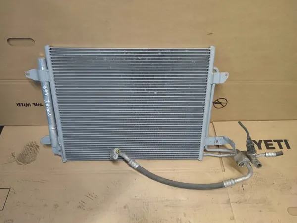 Condenseur AC NISSENS 94690 pour VW Touran 1.6 image 2