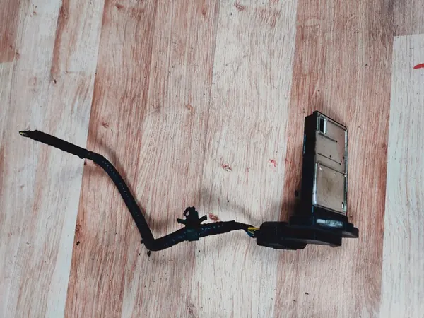 Hitachi AFH70M-62A Luchtmassameter image 5