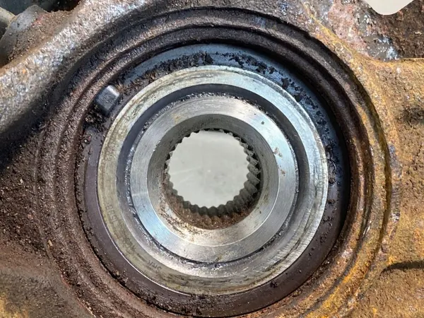 Honda CR-V Vorderradnabe OEM FBZ24450 - Gebraucht image 8