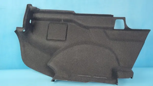 Garniture Coffre Droit Mercedes EQE W295 OEM A2956904401 image 2
