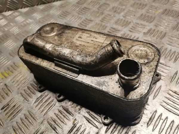 Arrefecedor óleo caixa OEM 07L117021F para Audi A8 image 2