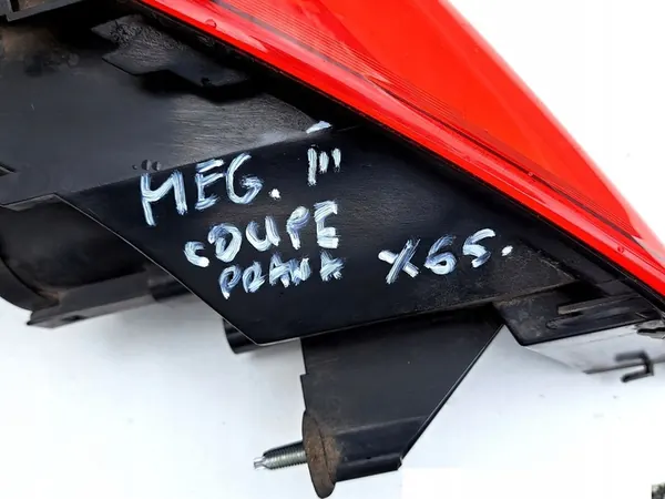 RENAULT MEGANE III COUPE 2.0B 2010R HÖGER BAKLYKT 89319641 image 6