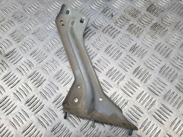 Support de garde-boue avant droit Audi Q5 SQ5 2009 OEM 8R0821138 image 5