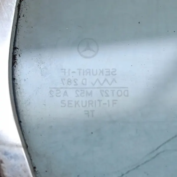 Vitre Arrière Gauche Mercedes SL Coupé A1076731110 image 8