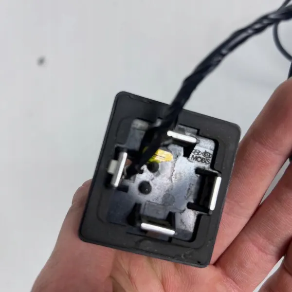 Peruutuskamera Kia Optima III Sedan OEM 957602T650 image 5