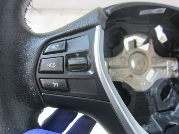Volante Cuero BMW OEM 32306863342 image 10