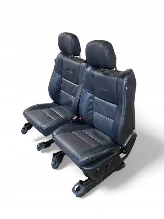 Jeep Grand Cherokee WK2 Summit Seat image 5