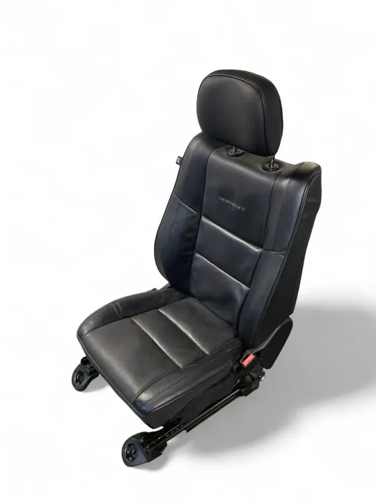 Jeep Grand Cherokee WK2 Summit Seat image 9