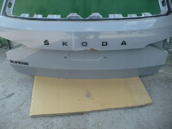 Takaluukku NISSAN QASHQAI J11 image 2