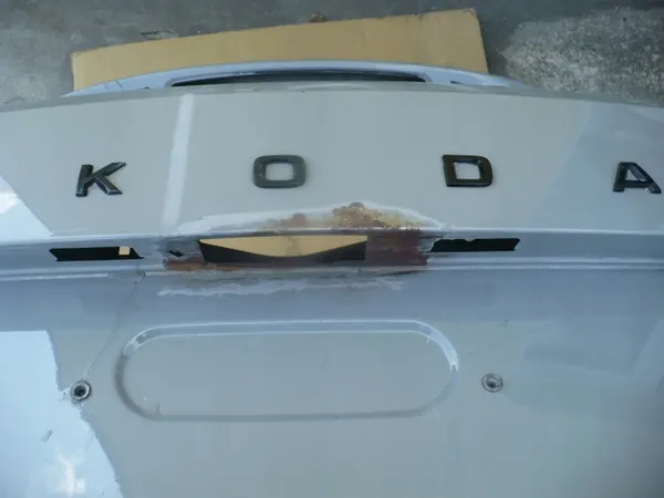 Takaluukku NISSAN QASHQAI J11 image 4