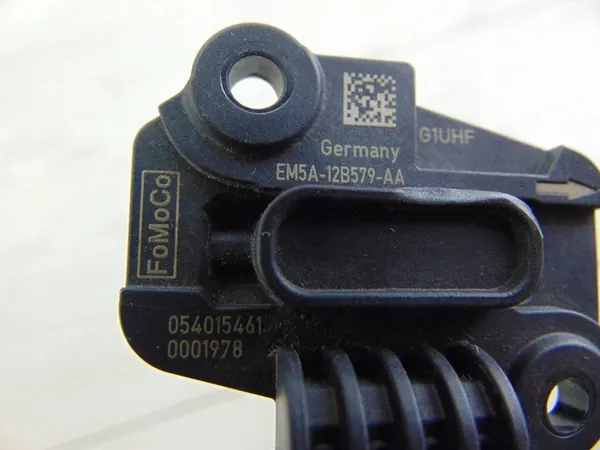 Ford OE Em5a-12b579-Aa image 3