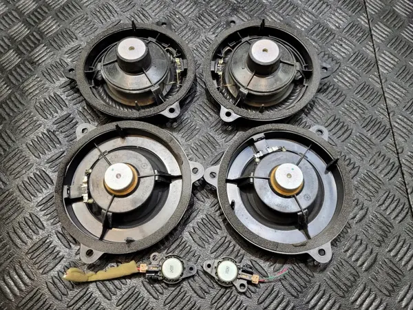 Bose-luidsprekers OEM 281553NF0A voor Nissan Leaf II image 4