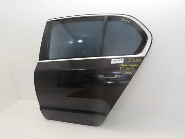 Porta traseira esquerda OEM 360178415 Skoda Superb II image 7