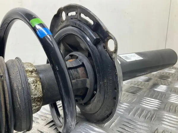 Ammortizzatore anteriore Skoda Octavia Mk3 con molla 5Q0413023GK image 8