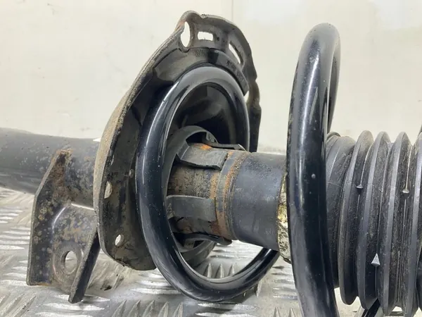 Ammortizzatore anteriore Skoda Octavia Mk3 con molla 5Q0413023GK image 9