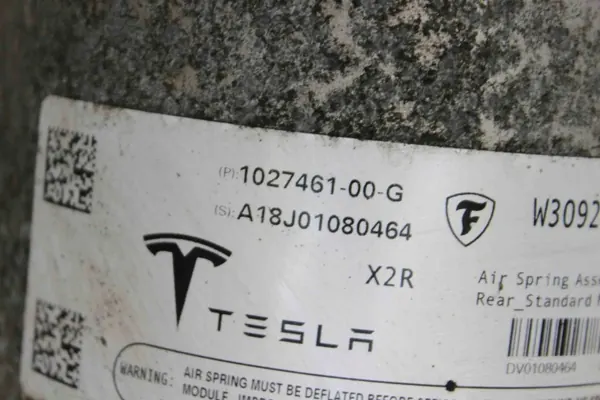 Tesla Bakre höger luftfjädring OEM 102746100G - Begagnad image 5