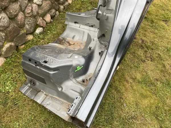 Skoda Karoq 2019 achter linker kwartier OEM 284640 image 9
