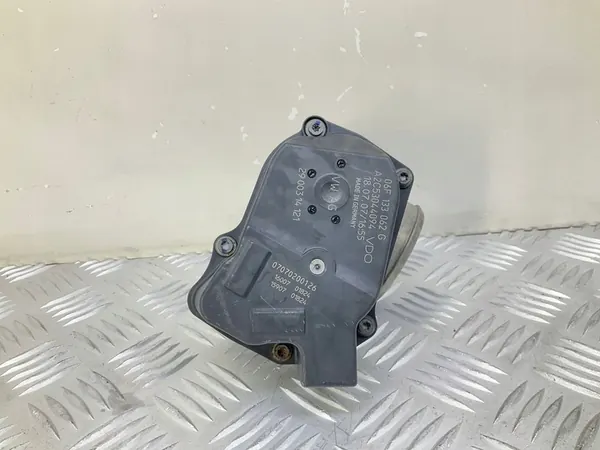 Audi OE Gasklep 06F 133 062G image 2