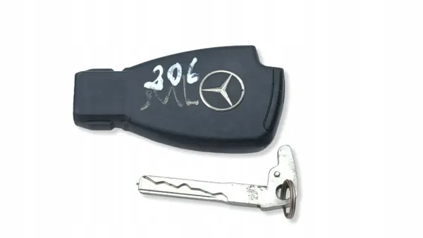 Mercedes-Benz ML W164 Schlüssel oder Karte OEM AMD229417 image 6