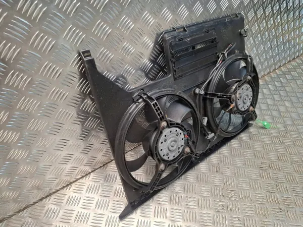 OEM S26372910 Cache Ventilateur Radiateur Audi 80 1.8 image 3