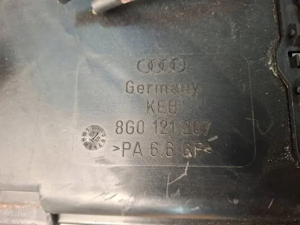 OEM S26372910 Cache Ventilateur Radiateur Audi 80 1.8 image 5