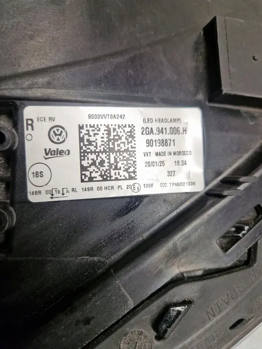 VW T-ROC LIFT Oikea Full LED Lamppu 2GA941006H image 7