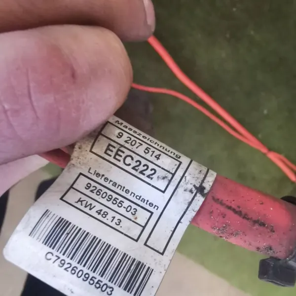 BMW X1 E84 Akkukaapeli OEM 9207514 - Käytetty image 7