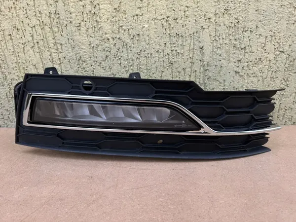 OEM 5E3941700 Phare Halogène Droit + Grille image 2