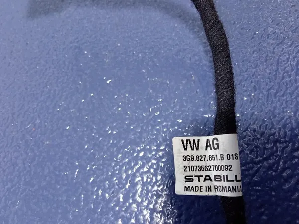 VW Passat B8 Kombi Baklucka Ställdämpare 3G9827851B image 5