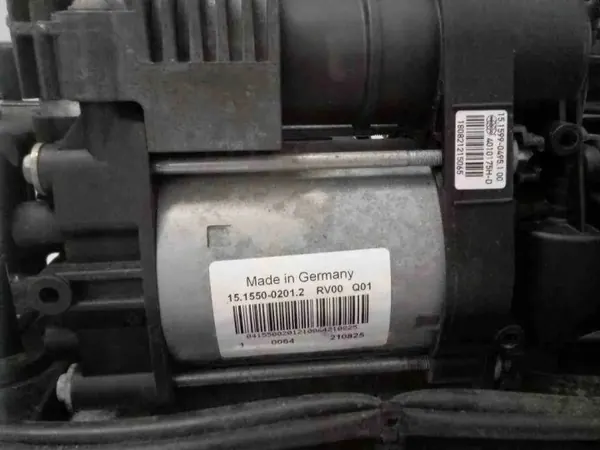 Luchtveringcompressor MASERATI LEVANTE 067015890100 image 5