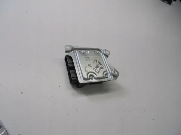 Módulo Airbag Jaguar E-Pace 2019 OEM J9C314D374AH image 3