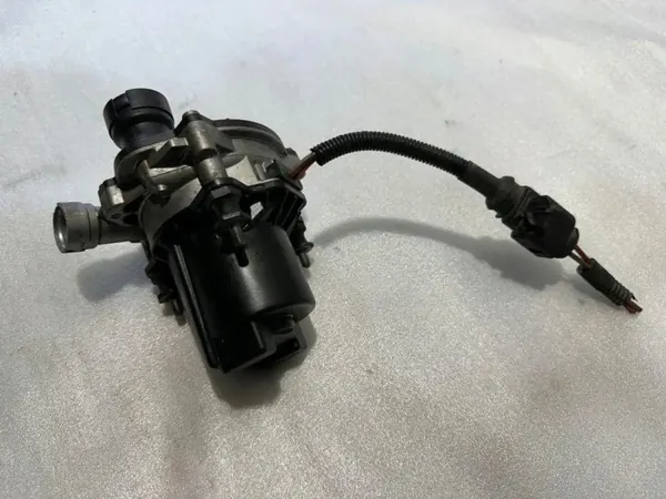 Bomba de ar secundário OEM 70363505 para Audi A6 S6 C7 image 4